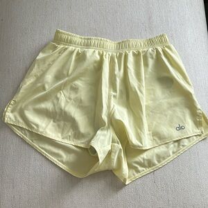 ALO Butter Yellow Shorts Size S
